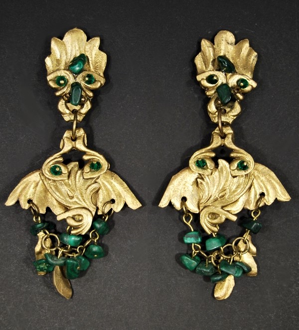 Boucles d'oreilles fantaisie unique dorées avec pierres en Malachite vertes